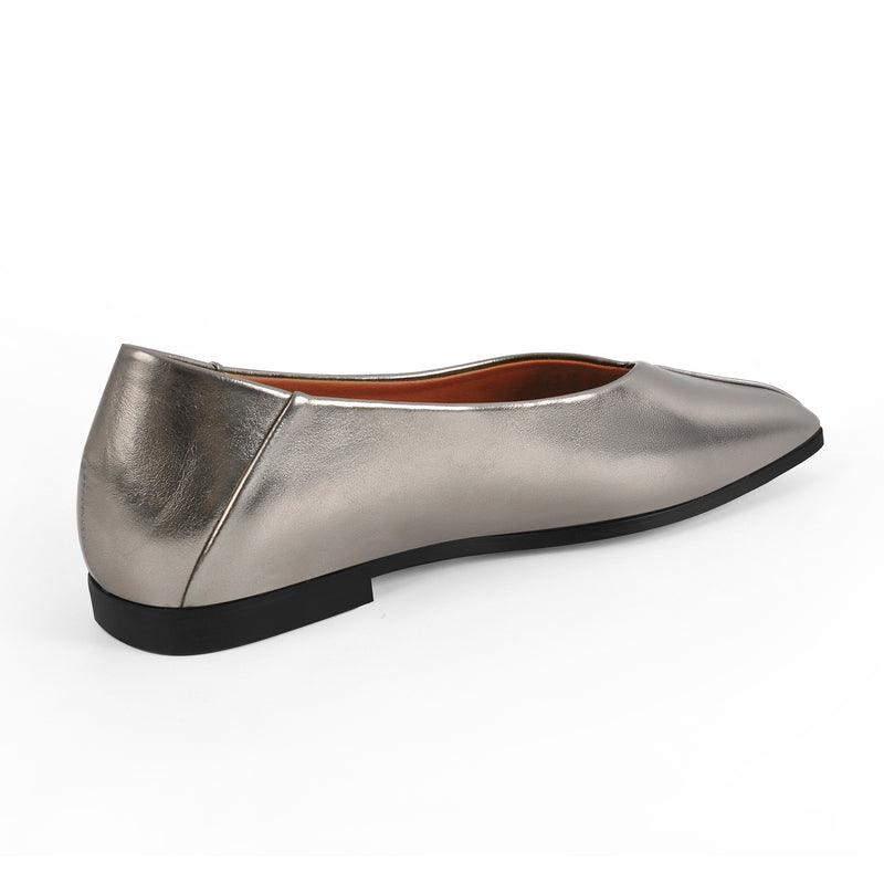 Square Toe Slip-on Flats